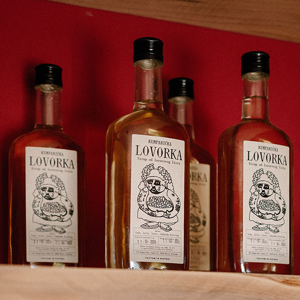 Vinegars & Oils