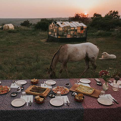 Kumparička Table